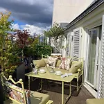 Luxueux Appartement, Avec Terrasse Vue Champs-Elysees