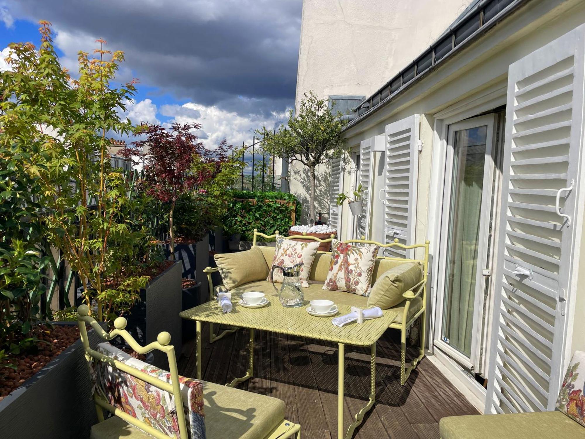 Luxueux Appartement, Avec Terrasse Vue Champs-elysees *