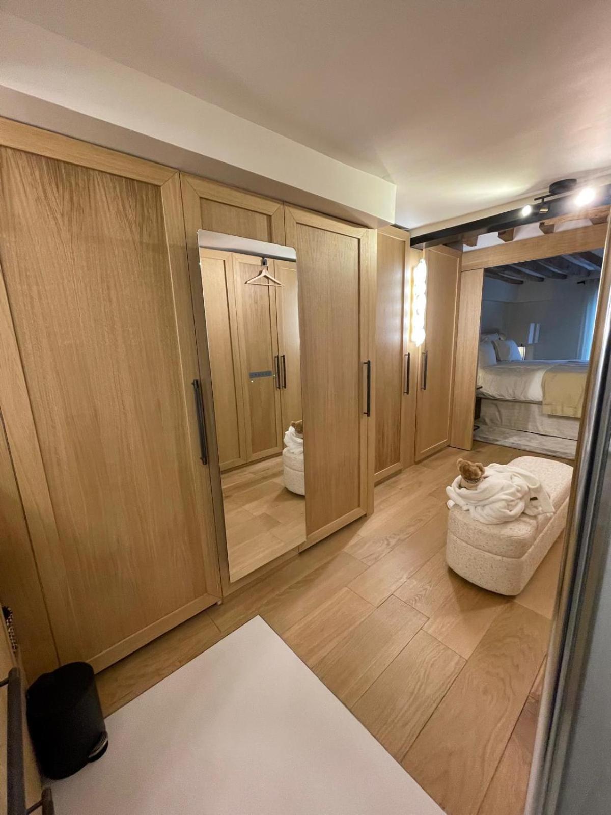 Apartment Luxueux Appartement, Avec Terrasse Vue Champs-elysees
