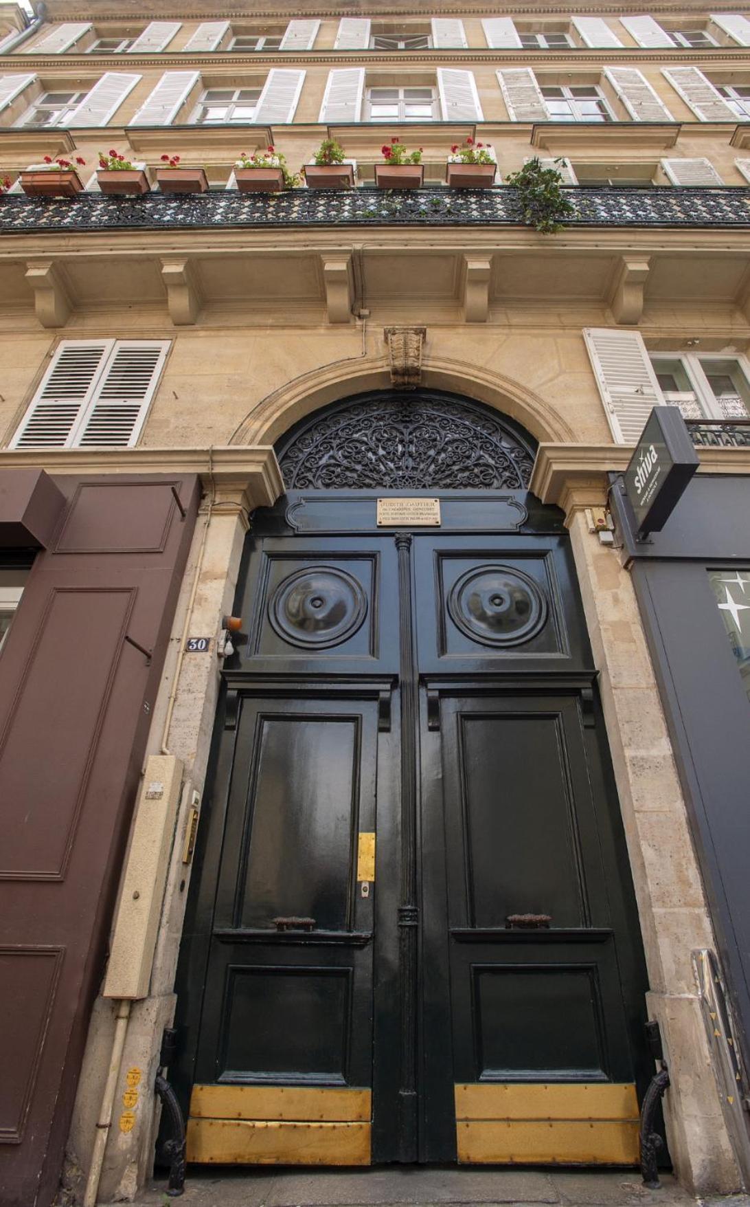 Apartment Luxueux Appartement, Avec Terrasse Vue Champs-elysees Paris